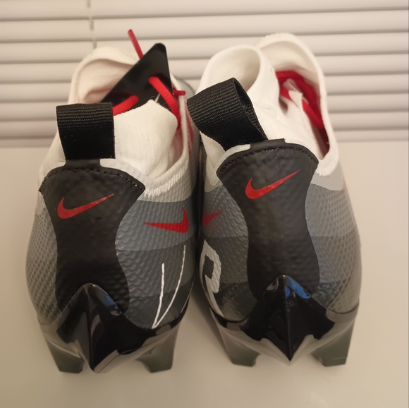 🆕 Nike Air Vapor Edge Pro 360 TB Red/Black/Grey/White color way - Picture 2 of 6